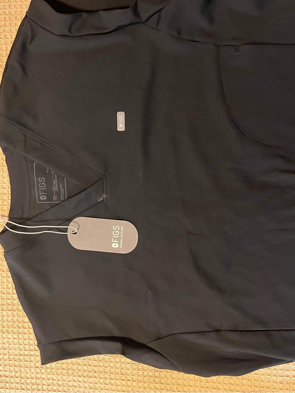 Figs Men’s Black V-Neck Scrub Top
